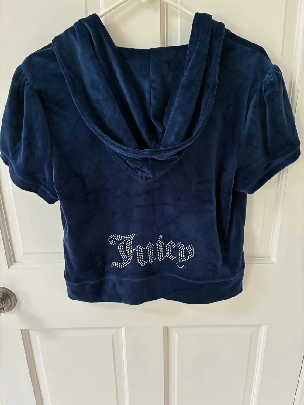 Juicy Couture Girls' Navy Blue Velour Short-Sleeve Zip Hoodie ($189)